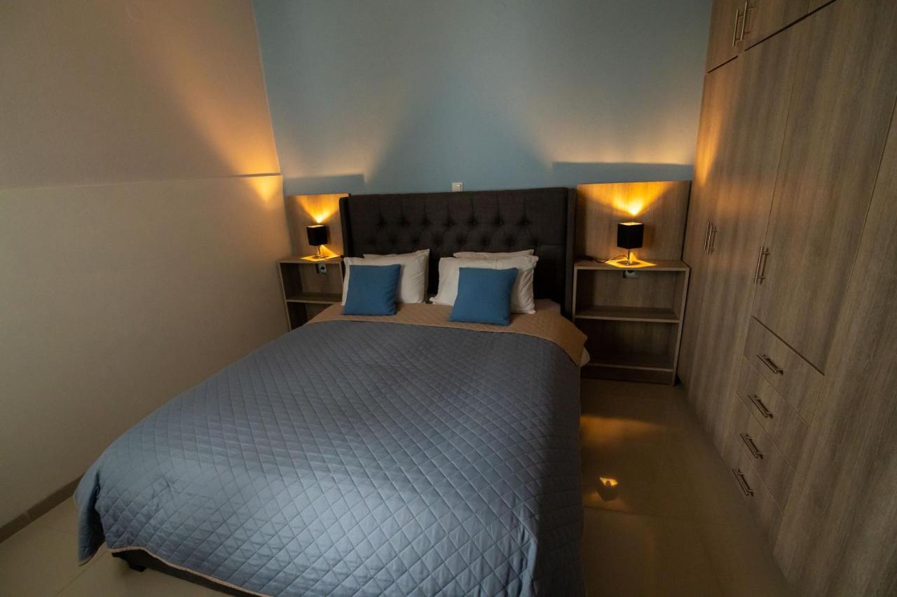 Bleu Maison De Vivian Prévéza Extérieur photo
